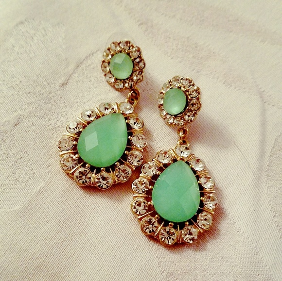 Forever 21 Jewelry Forever 2 Emerald Green Fashion Earrings Poshmark